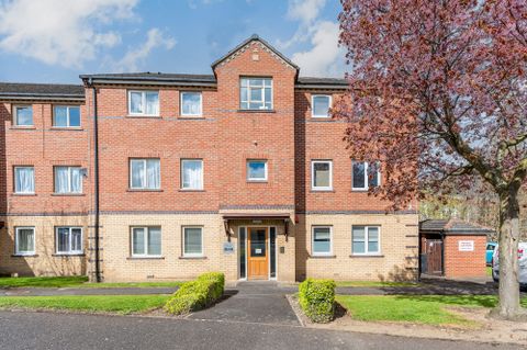 Manor Oaks Gardens, Sheffield S2