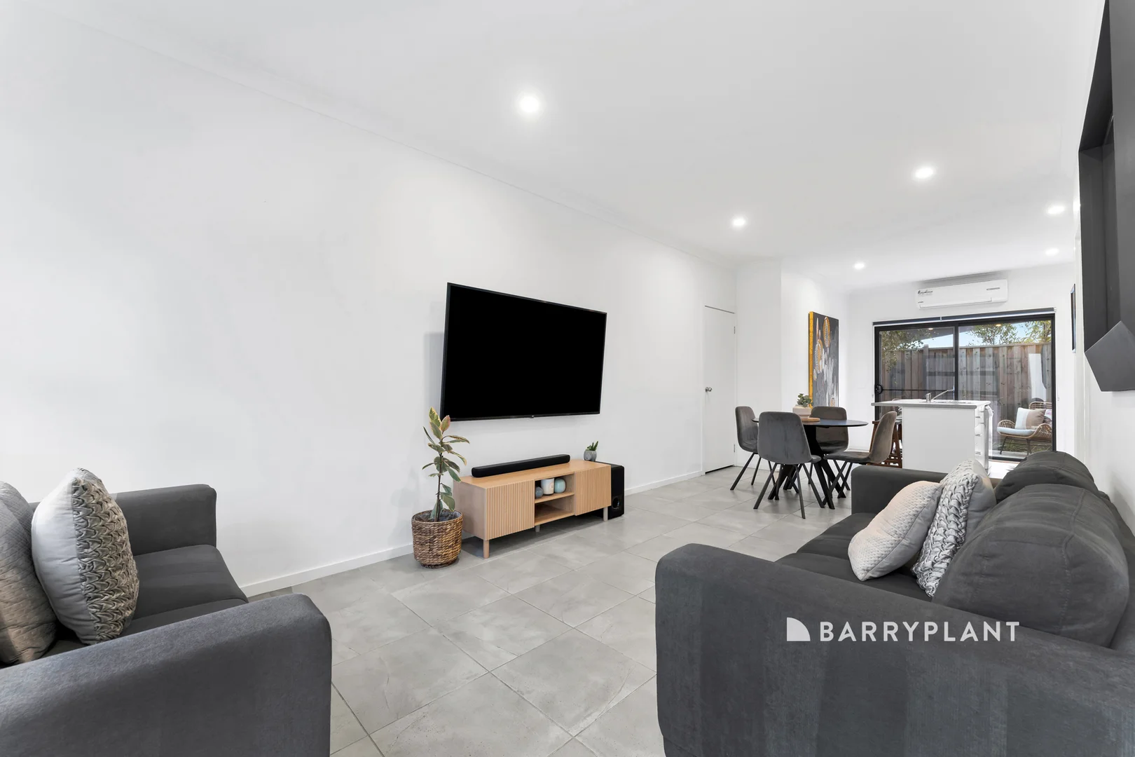 Additional image 4 of 24 Cassius Circuit, Cranbourne North VIC 3977