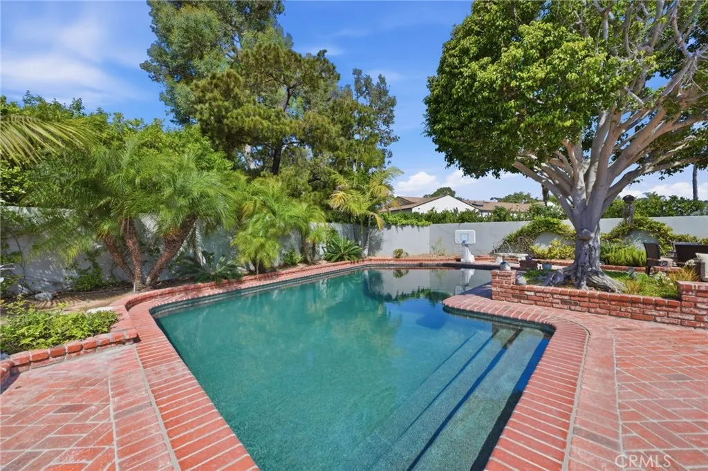 Additional image 88 of 1633 Santiago Dr, Newport Beach, CA 92660