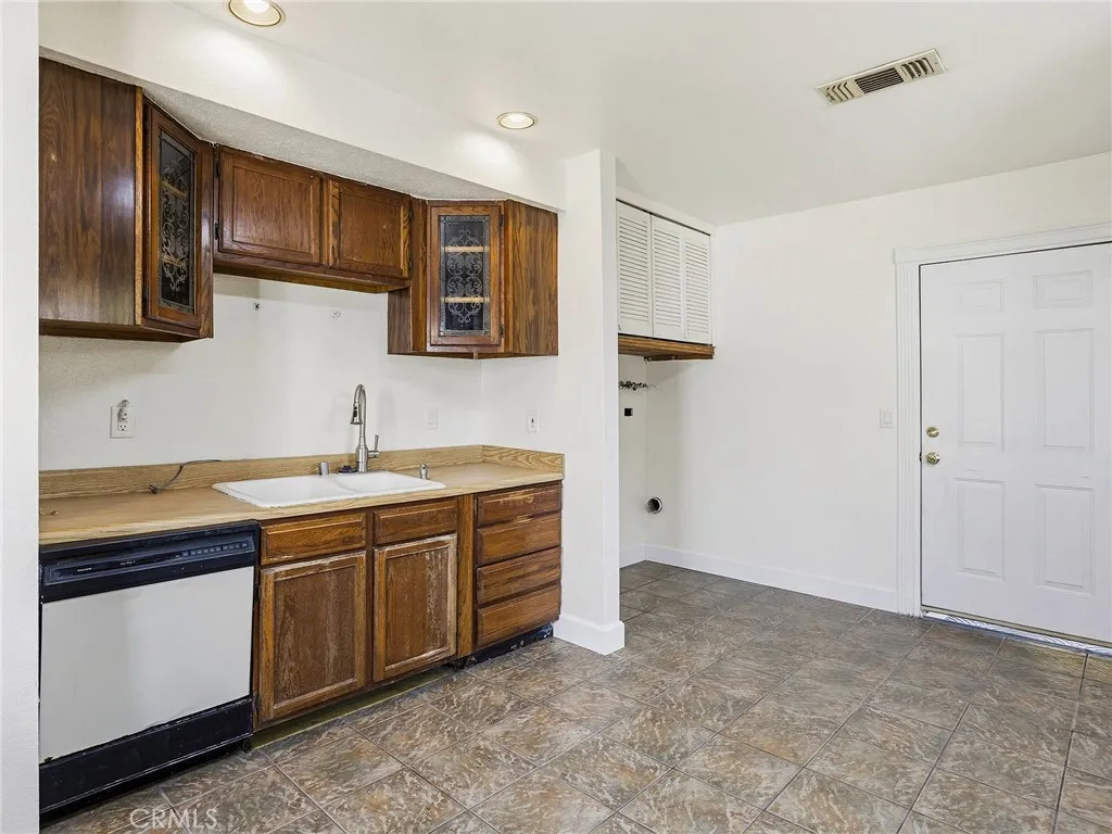 Additional image 13 of 1331 N Lamer Street, Burbank, CA 91506