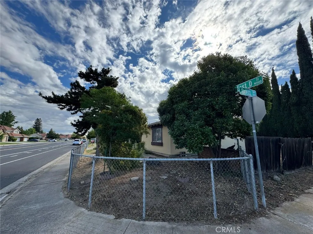 Additional image 45 of 1461 E D St, Oakdale, CA 95361
