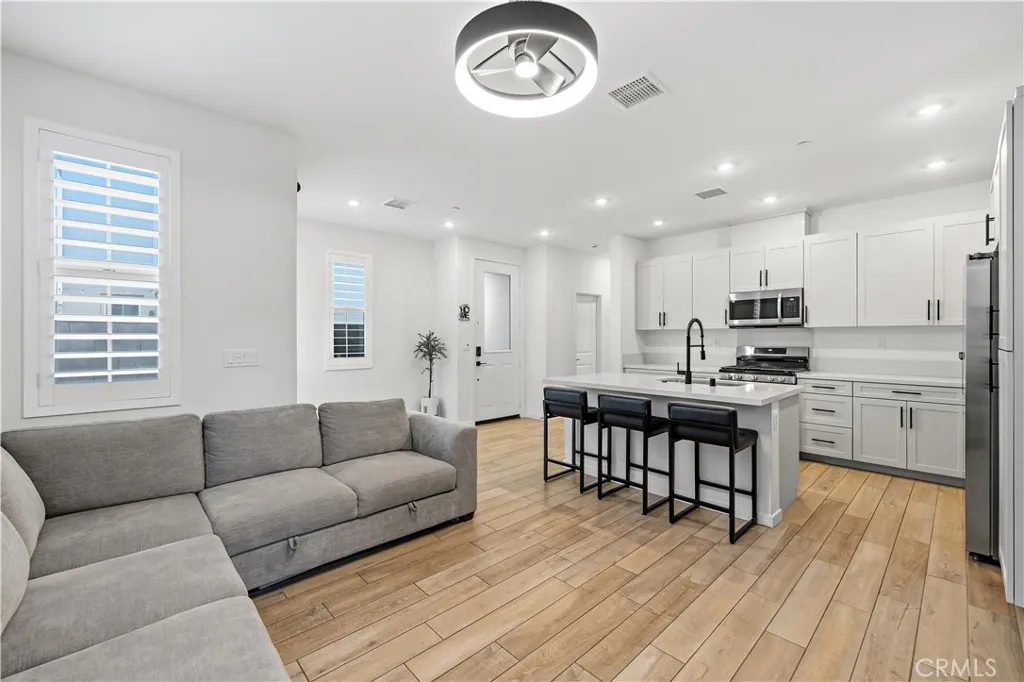 Additional image 6 of 16010 Sunny Court, Fontana, CA 92336