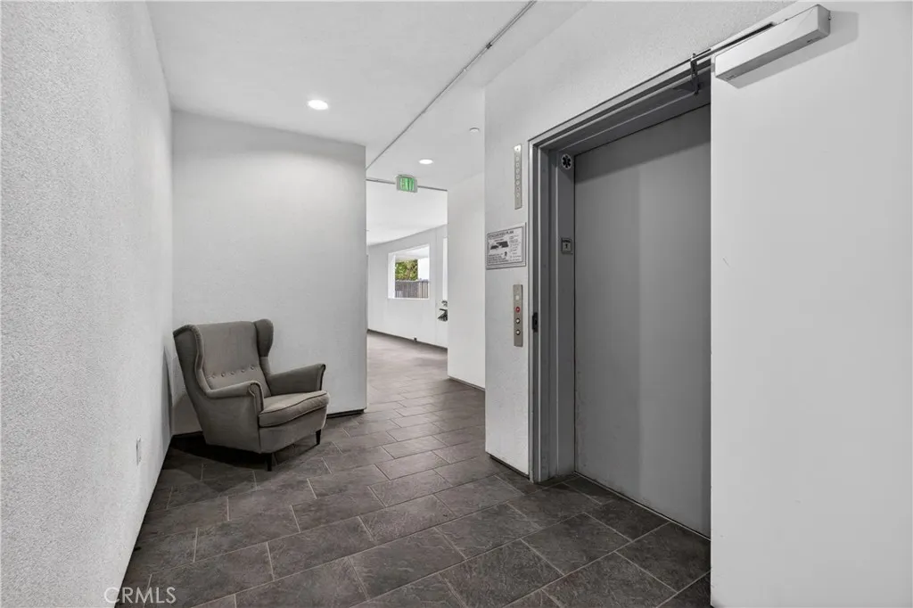 Additional image 47 of 11912 Laurelwood Dr. Unit 101, Studio City, CA 91604