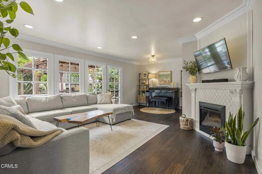 Additional image 94 of 630 Redwood Avenue, Ventura, CA 93003