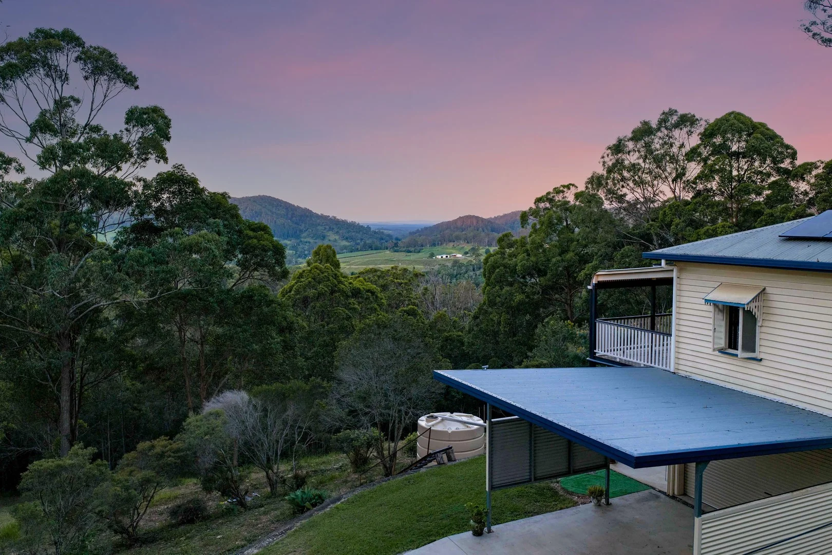 15 Phillips Road, Ross Creek QLD 4570