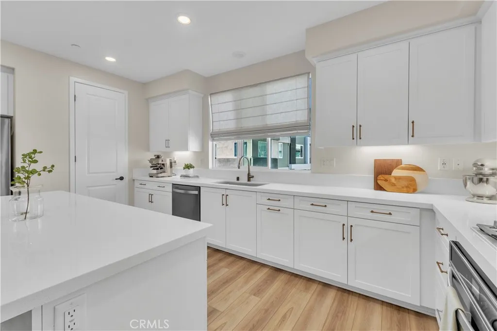 Additional image 21 of 27582 Manzanita Way, Valencia, CA 91381