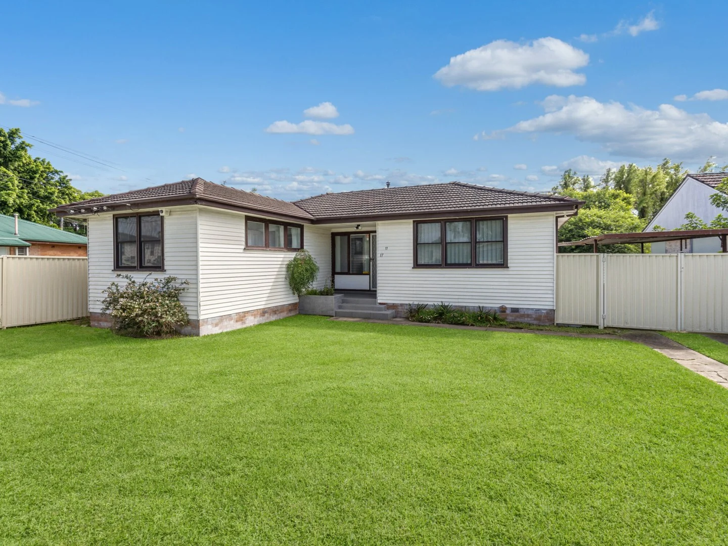17 Renshaw Street, Warwick Farm NSW 2170