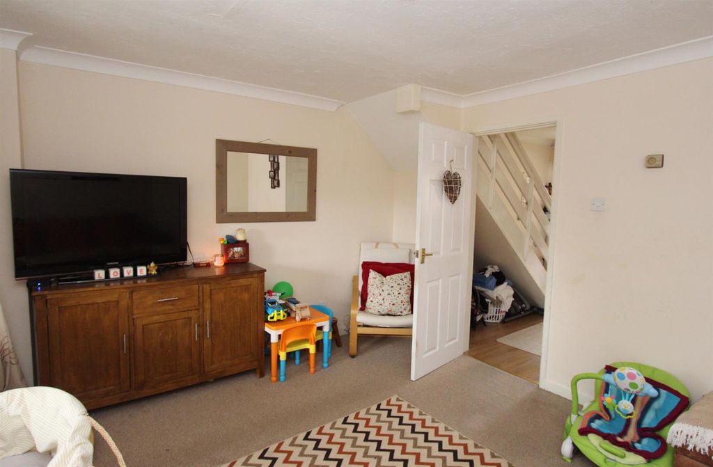 Additional image 4 of 2 bed terraced house to rentBurghley Court, Stamford PE9