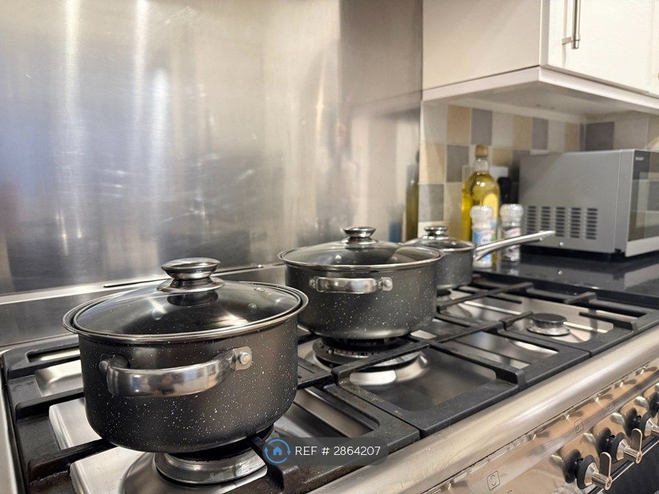 Additional image 9 of 2 bed semi-detached house to rentFoxhall Road, Ipswich IP3