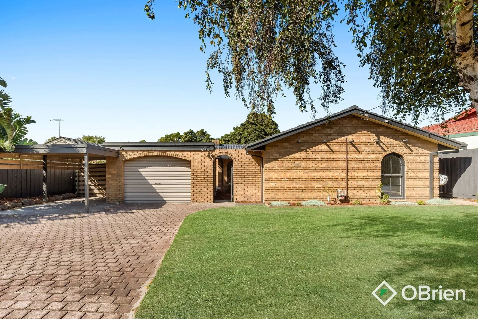 38 Oaklands Crescent, Frankston VIC 3199