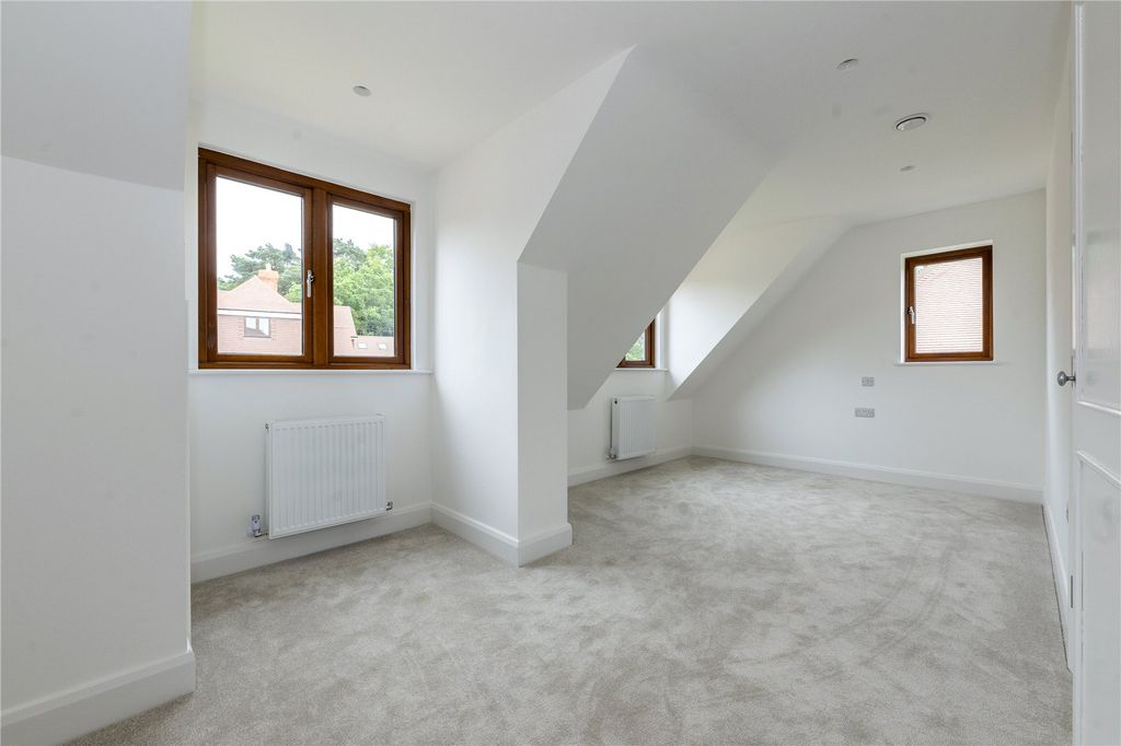 Additional image 9 of 4 bed detached house to rentRolling Fields View, Heathfield, East Sussex TN21