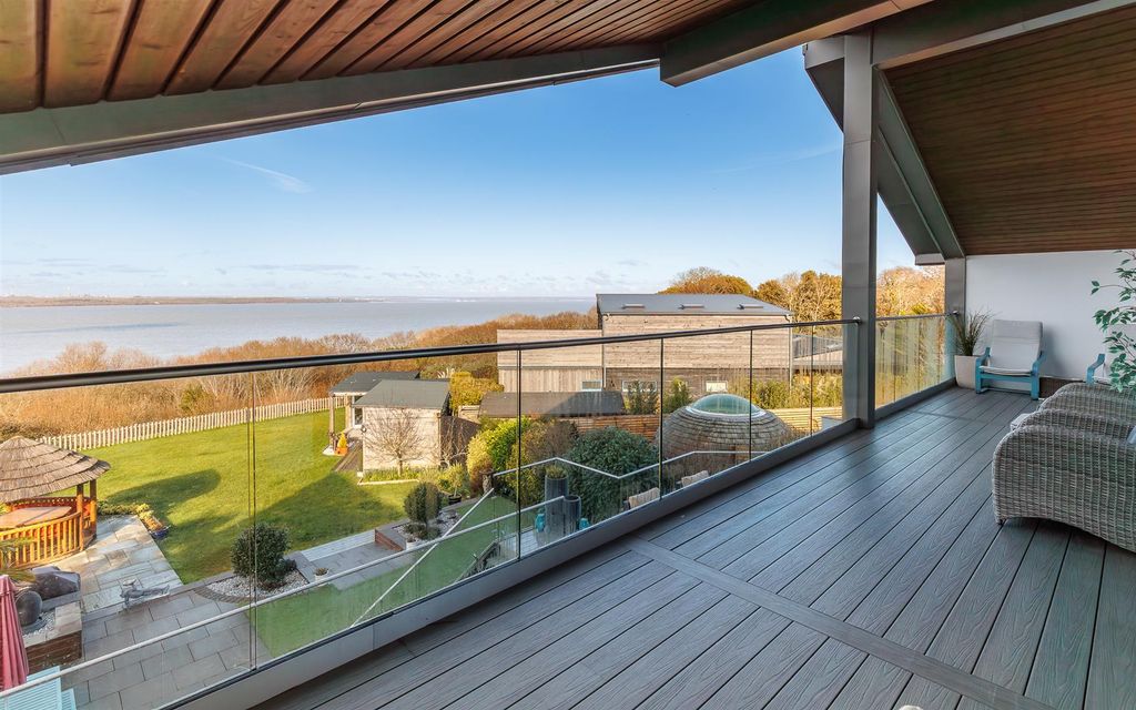 Additional image 29 of 5 bed detached house for saleBattery Road, Cowes PO31