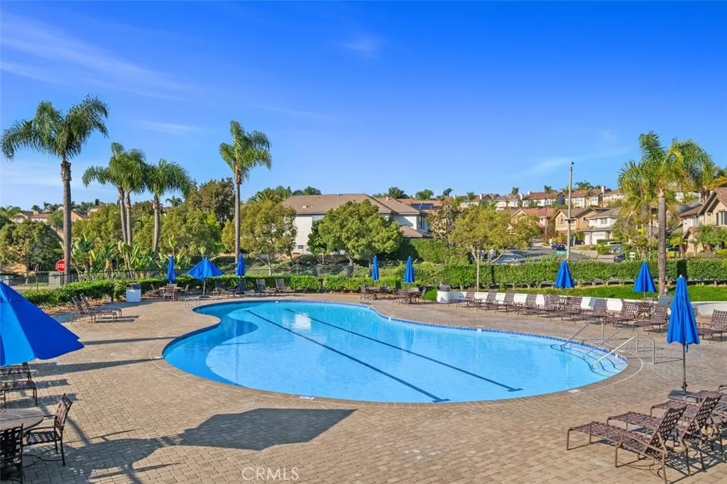 25036 Footpath Lane, Laguna Niguel, CA 92677