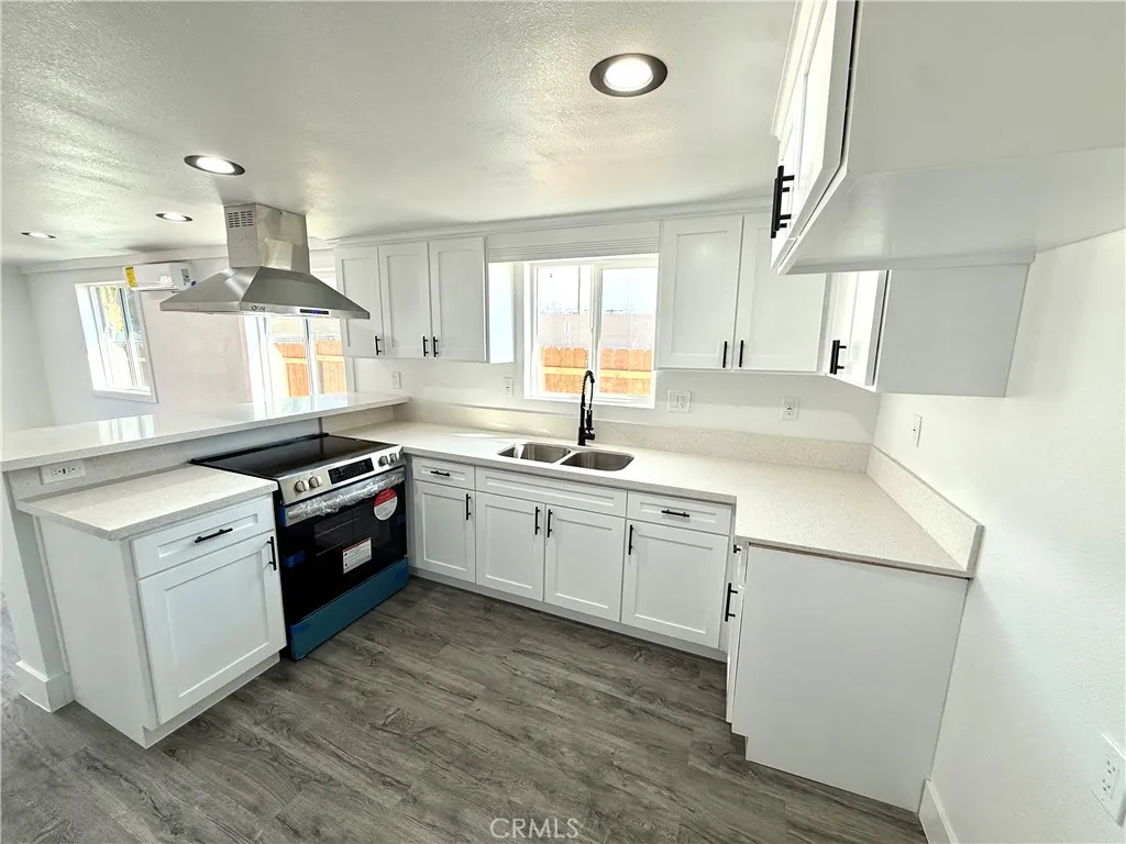 Additional image 6 of 2368 E 107 th st, Los Angeles, CA 90002