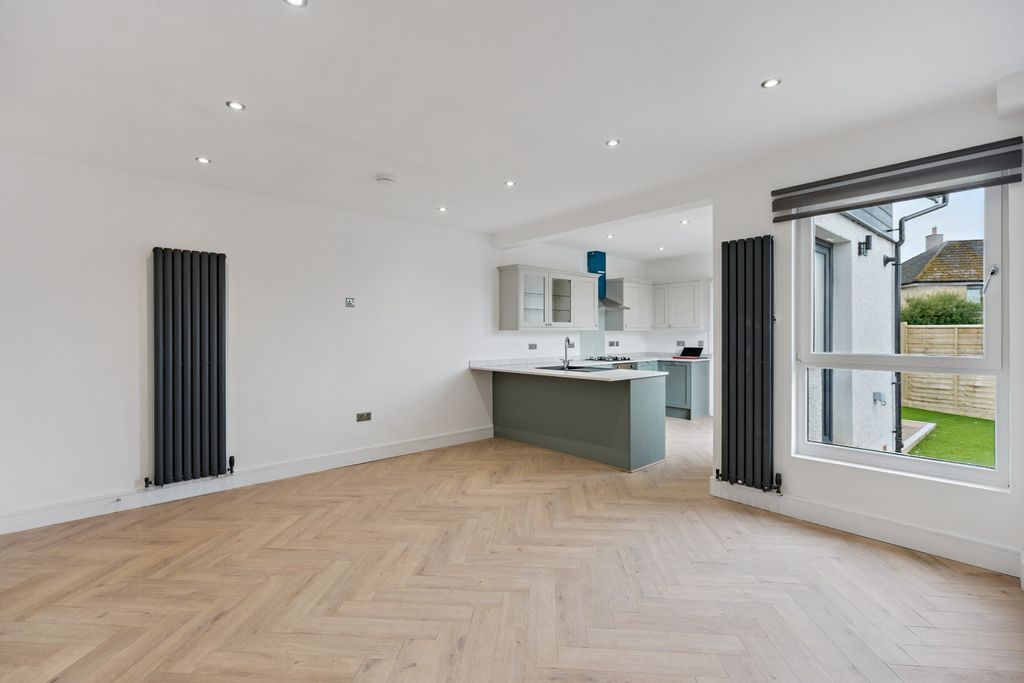 Additional image 2 of 3 bed semi-detached house to rentGreenhithe Terrace, Falkirk, Falkirk FK2
