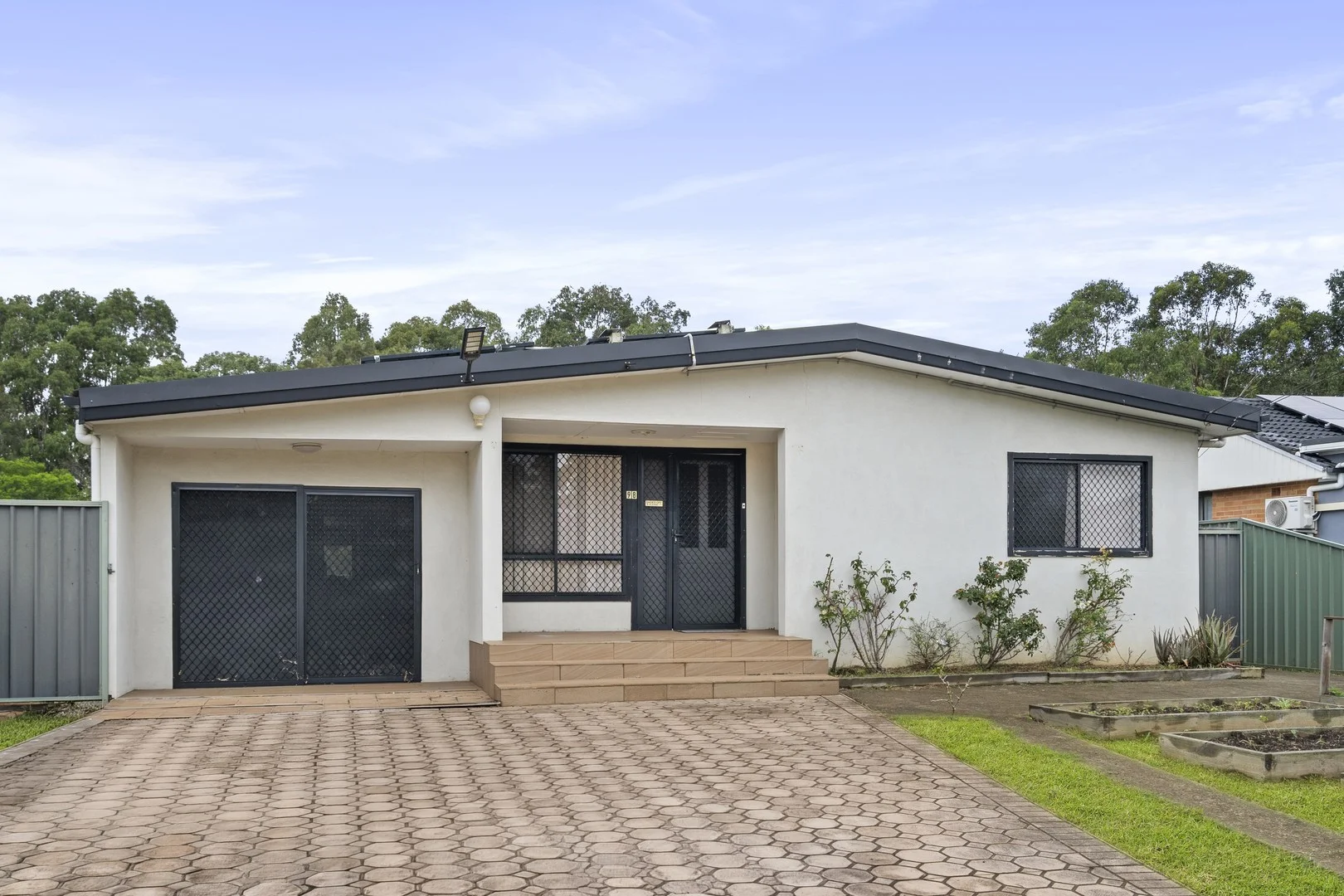 98 Willan Drive, Cartwright NSW 2168