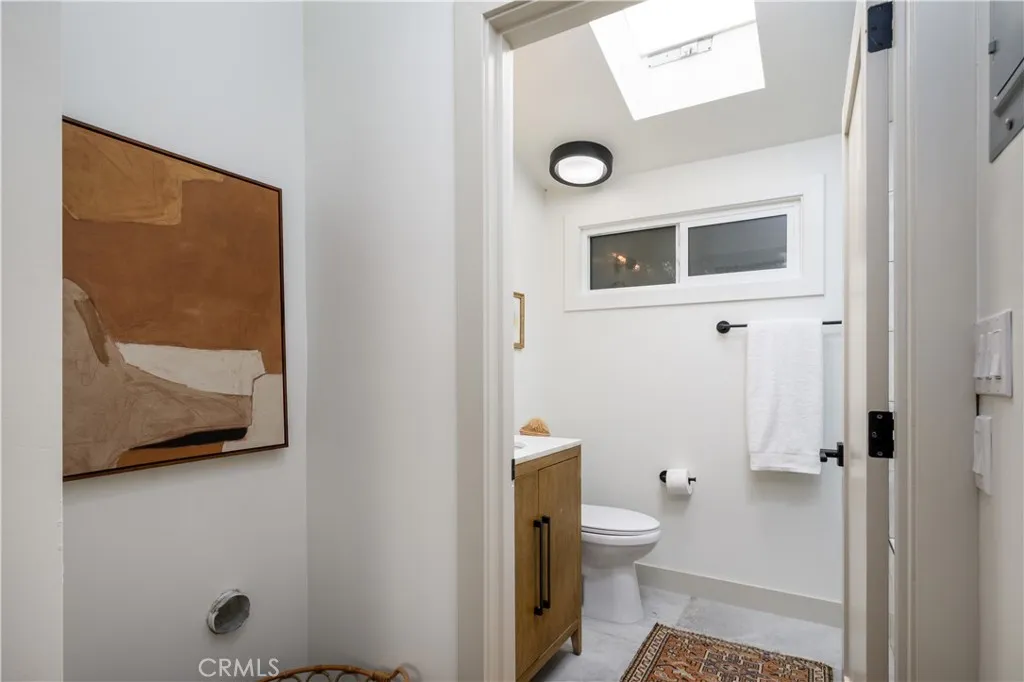 Additional image 75 of 223 Howland Canal Ct, Venice, CA 90291
