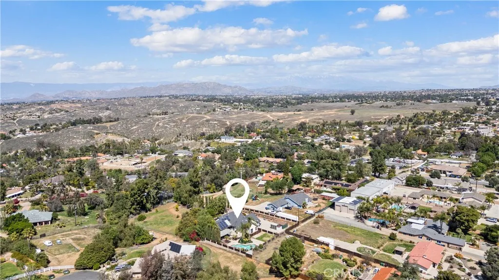 Additional image 45 of 16872 Iris St, Riverside, CA 92504