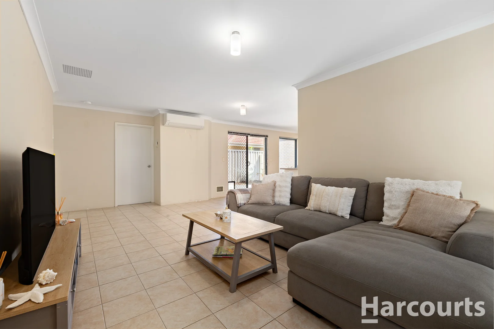 Additional image 4 of 2/14 Binnar Court, Erskine WA 6210