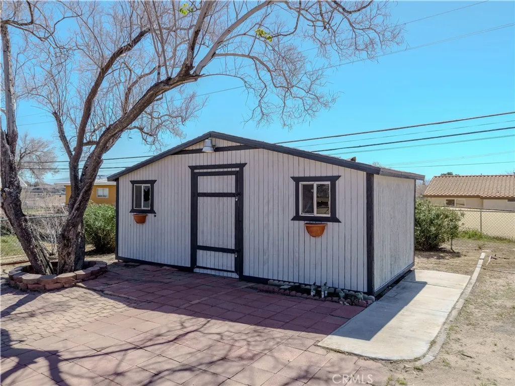 Additional image 37 of 15801 Malpais Lane, Victorville, CA 92394