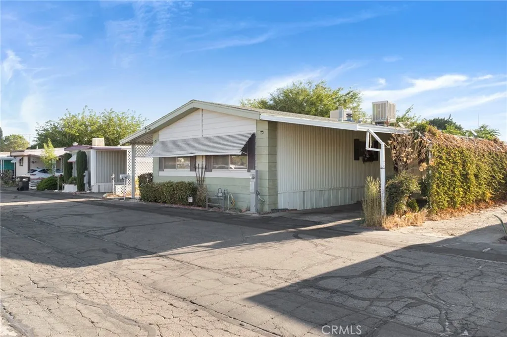 Additional image 2 of 3753 E Avenue I #62, Lancaster, CA 93535
