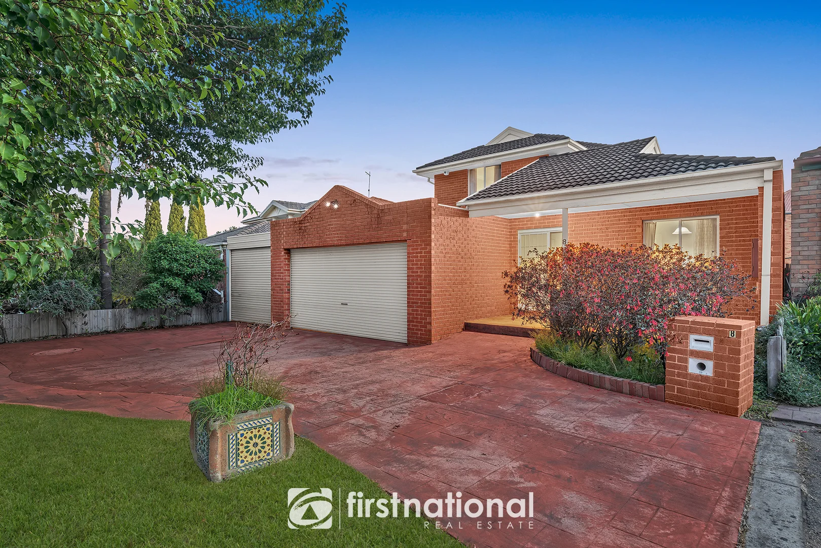 Additional image 13 of 8 Erica Close, Endeavour Hills VIC 3802