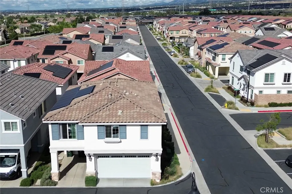 Additional image 3 of 15275 Ridge Lane Unit 1, Fontana, CA 92336