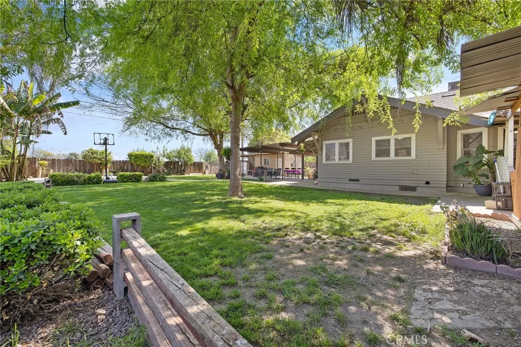 Additional image 33 of 300 N Berry Road, , CA 93272