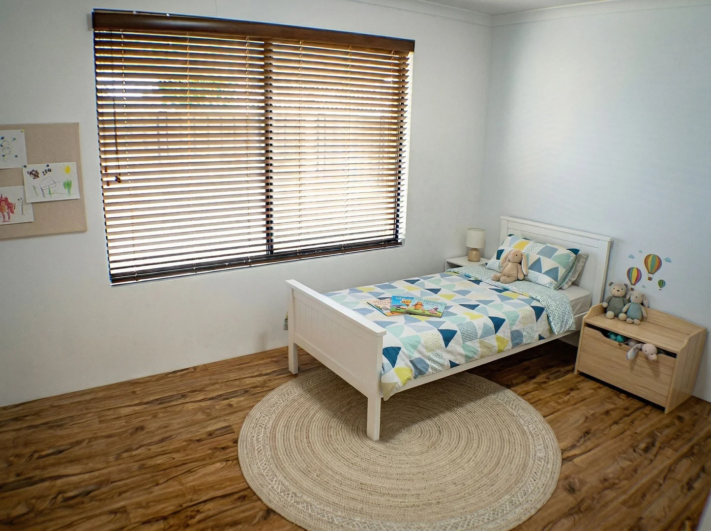 Additional image 9 of 4 Astrolux Court, Banksia Grove WA 6031