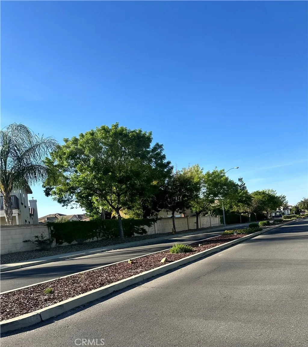 Additional image 5 of 1971 Summerglen Dr, Atwater, CA 95301
