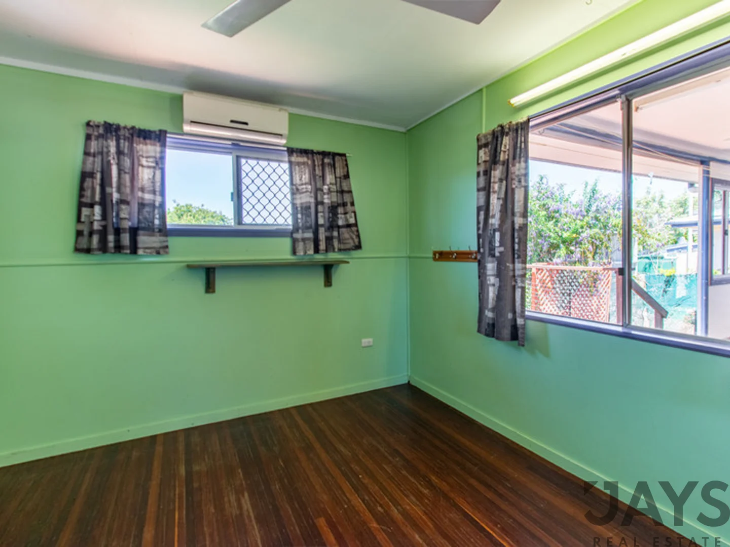 Additional image 10 of 4 Jupiter Avenue, Mount Isa QLD 4825