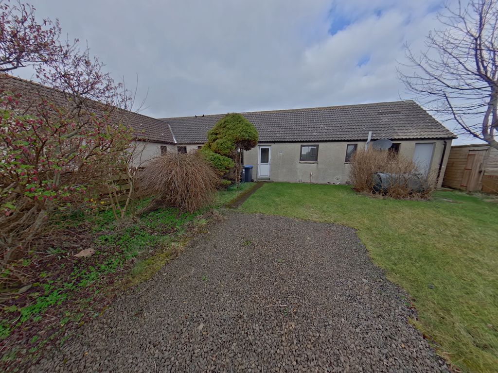 Additional image 6 of 2 bed semi-detached bungalow to rentSeaforth Place, Thurso KW14