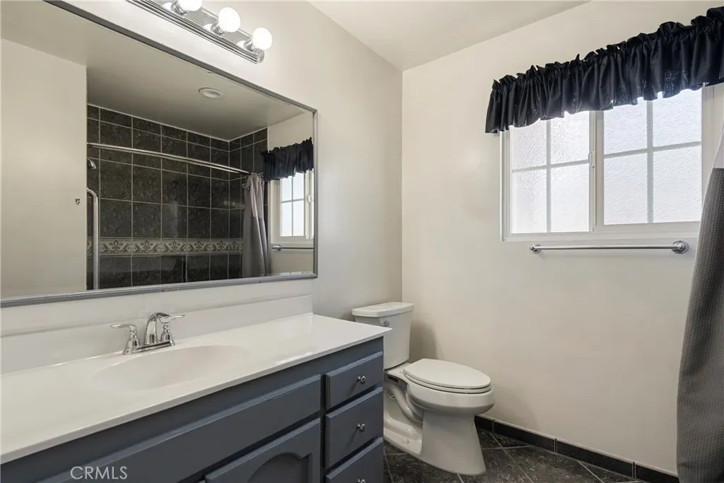 Additional image 6 of 232 N Aspan Ave, Azusa, CA 91702