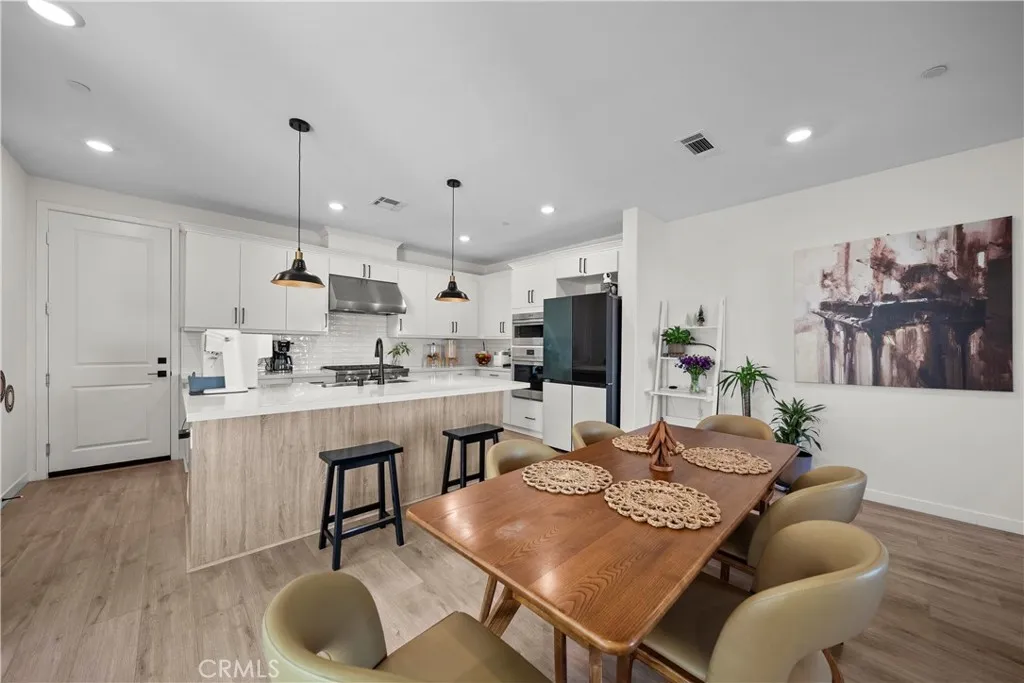 Additional image 15 of 27616 Symphony Place, Valencia, CA 91381