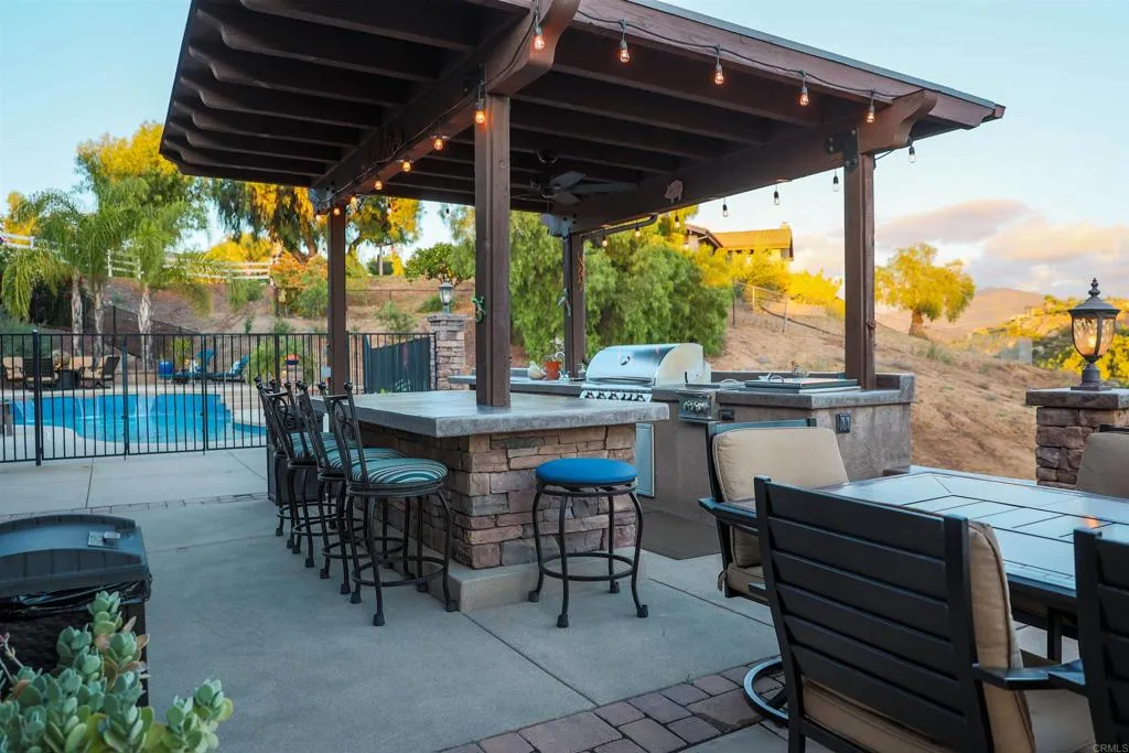 Additional image 6 of 849 Singing Ridge Road, El Cajon, CA 92019