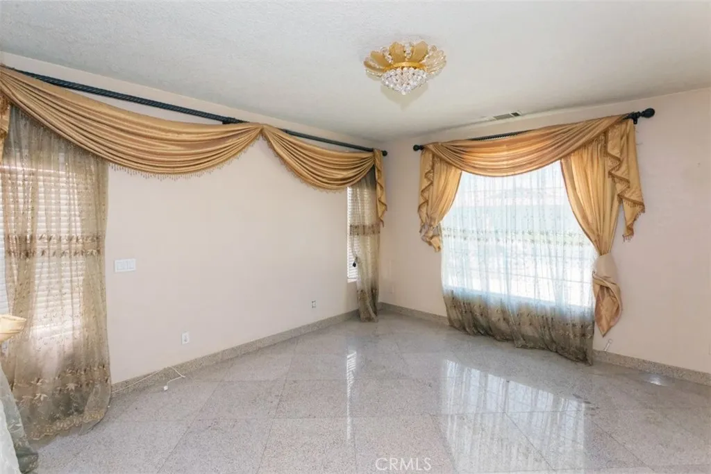 Additional image 15 of 13030 Caspian Dr, Victorville, CA 92395