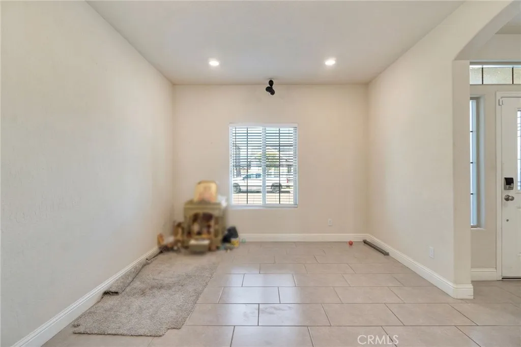 Additional image 17 of 5952 E Truman Ave, Fresno, CA 93727