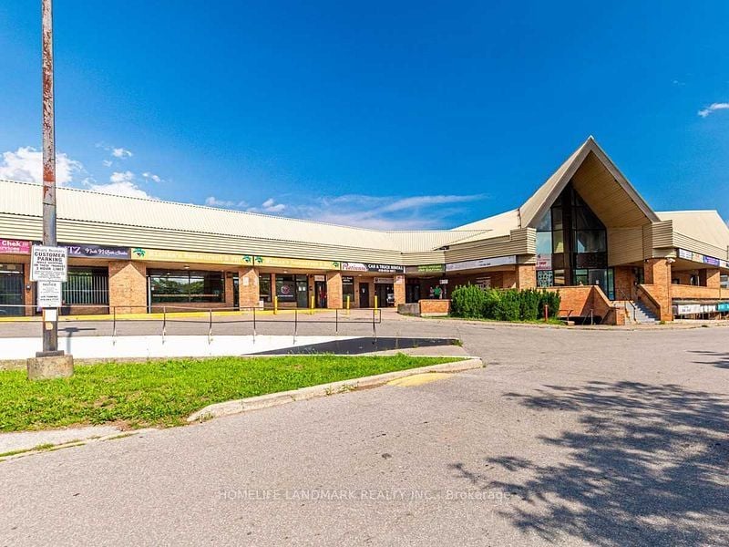 880 Ellesmere Road, Toronto, ON, M1P 2W6