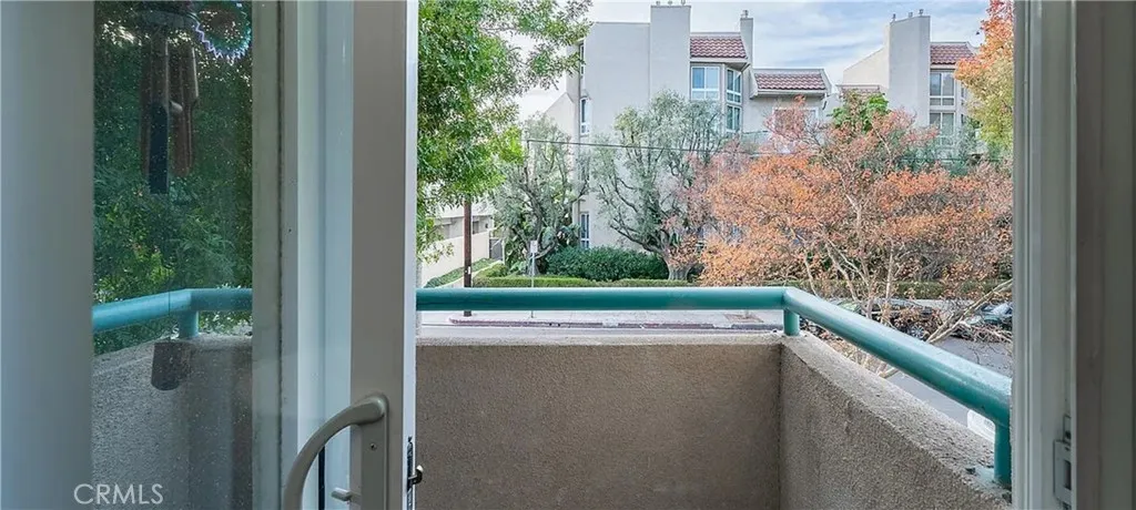 Additional image 12 of 5320 Zelzah Avenue Unit 201, Encino, CA 91316