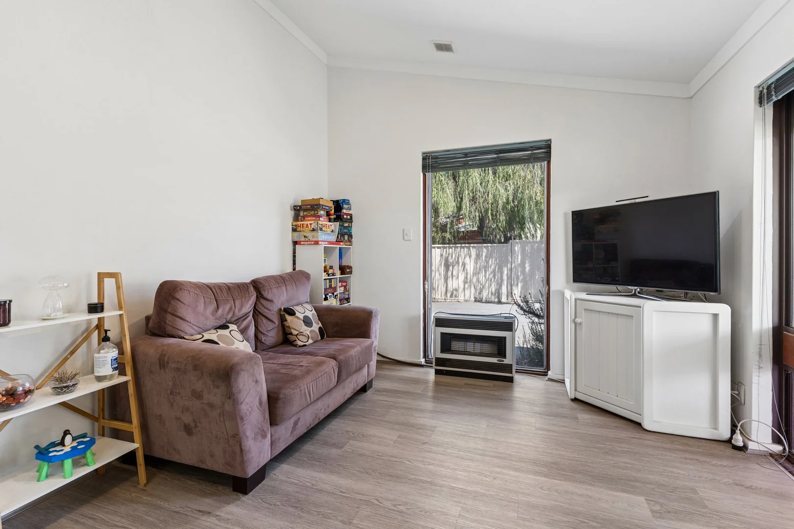 Additional image 3 of 59 Begonia Close, Ferndale WA 6148