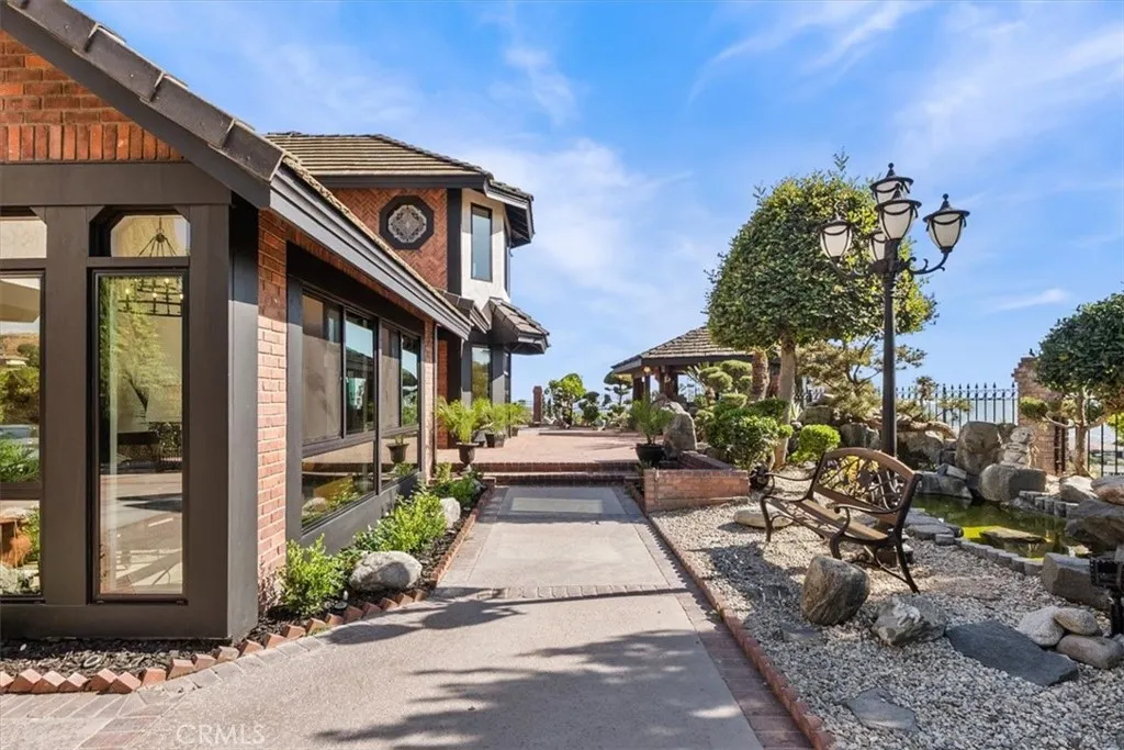 Additional image 80 of 834 Moorside Drive, Glendale, CA 91207