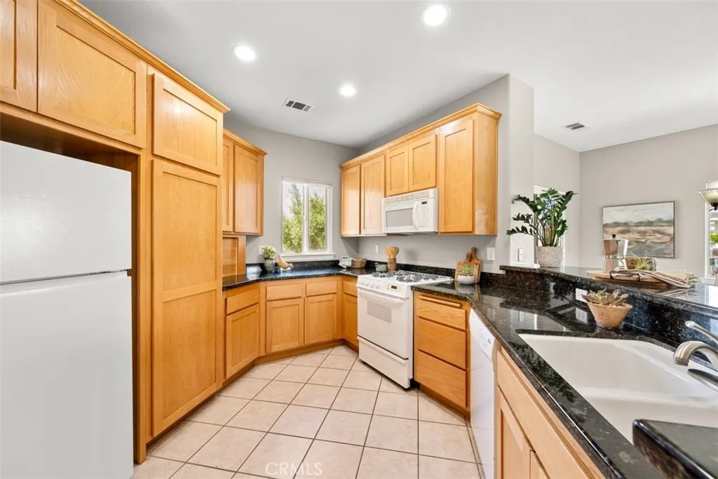 Additional image 13 of 1168 S 16th St, Grover Beach, CA 93433