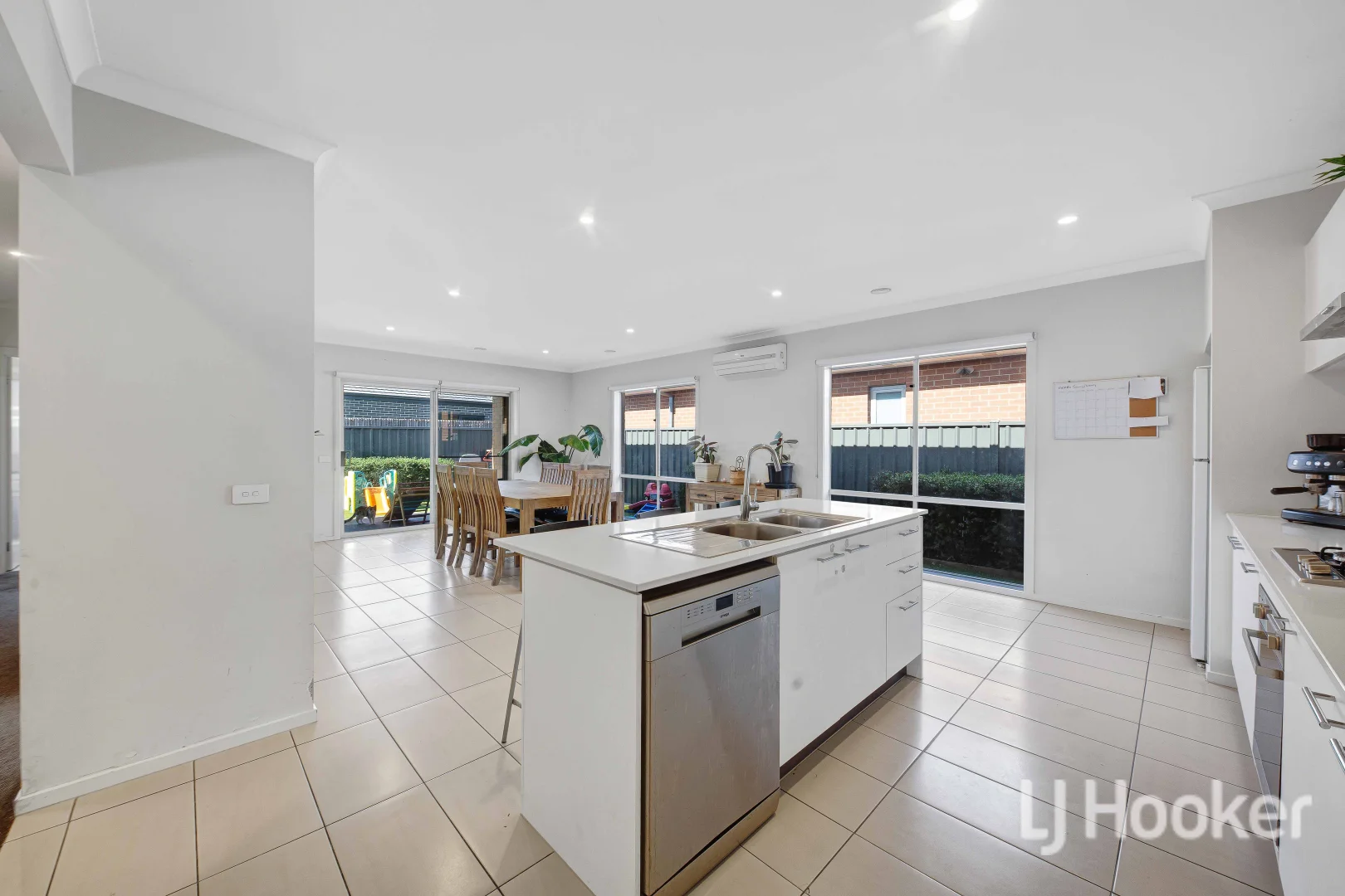 Additional image 4 of 11 Becontree Crescent, Strathtulloh VIC 3338