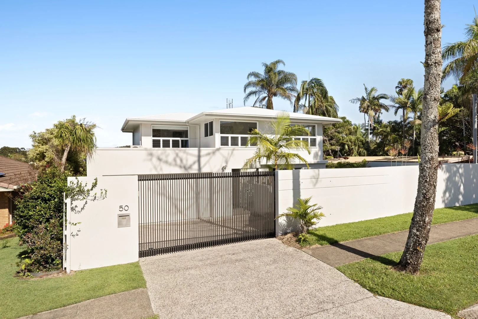 50 Palm Drive, Mooloolaba QLD 4557