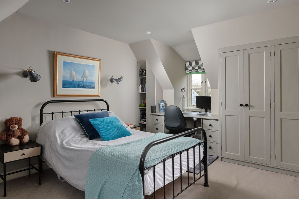 Additional image 16 of 5 bed detached house to rentChurch Lane, Holybourne, Alton GU34