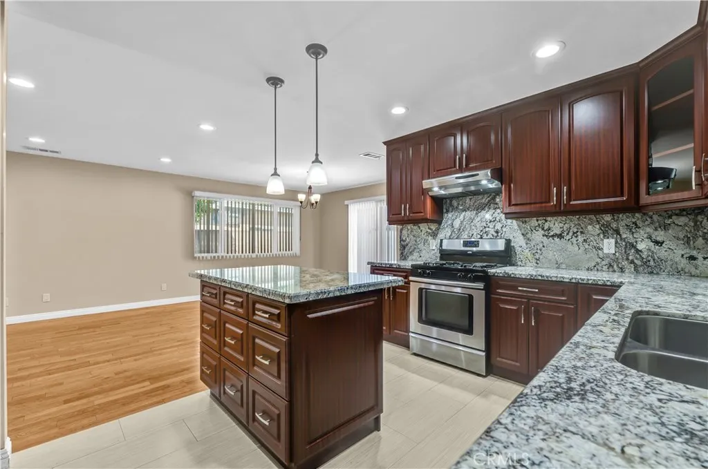 Additional image 42 of 12731 Victory Blvd, North Hollywood, CA 91606