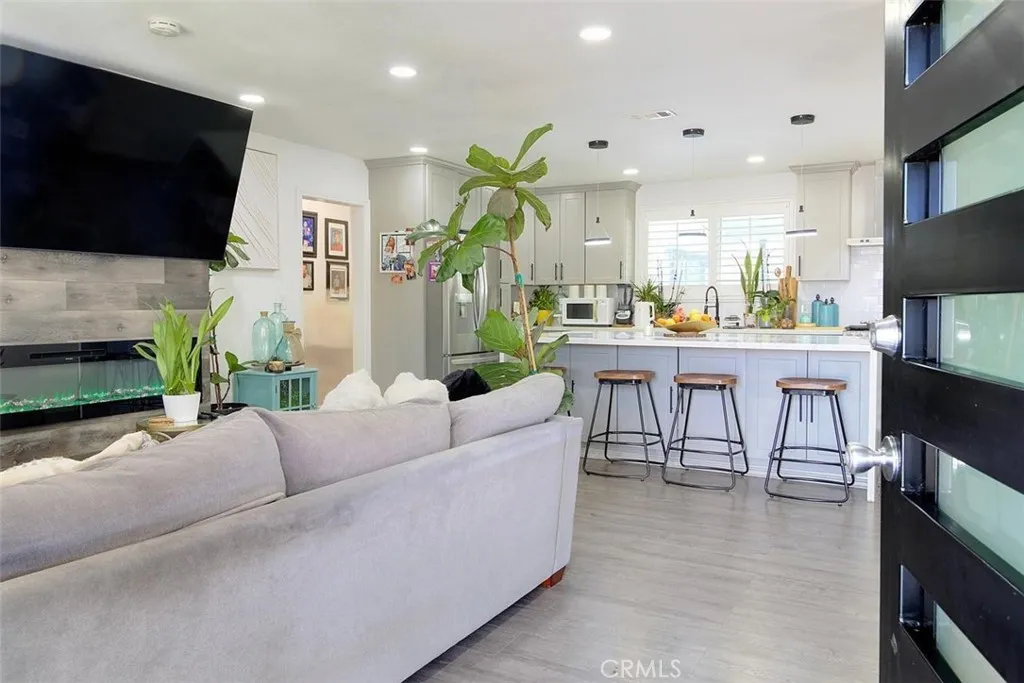 Additional image 5 of 11523 Richeon Ave, Downey, CA 90241