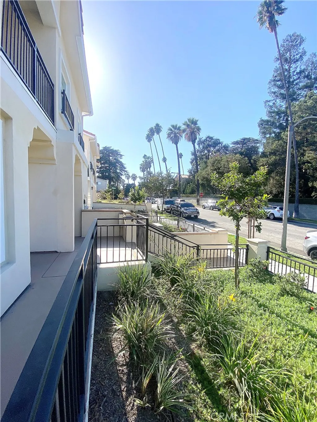 Additional image 19 of 300 Alhambra Road E Unit F, Alhambra, CA 91801