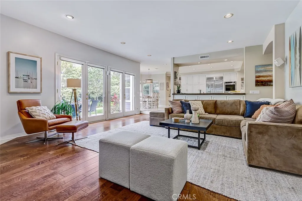 Additional image 69 of 2101 Lynngrove Dr, Manhattan Beach, CA 90266