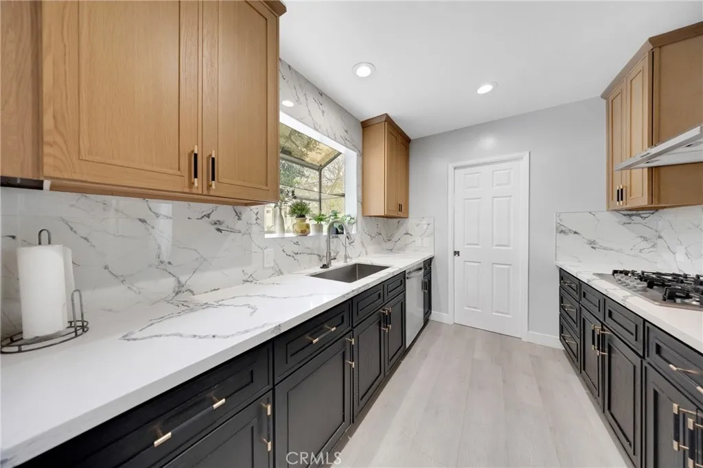 Additional image 14 of 537 28th Ave, Venice, CA 90291